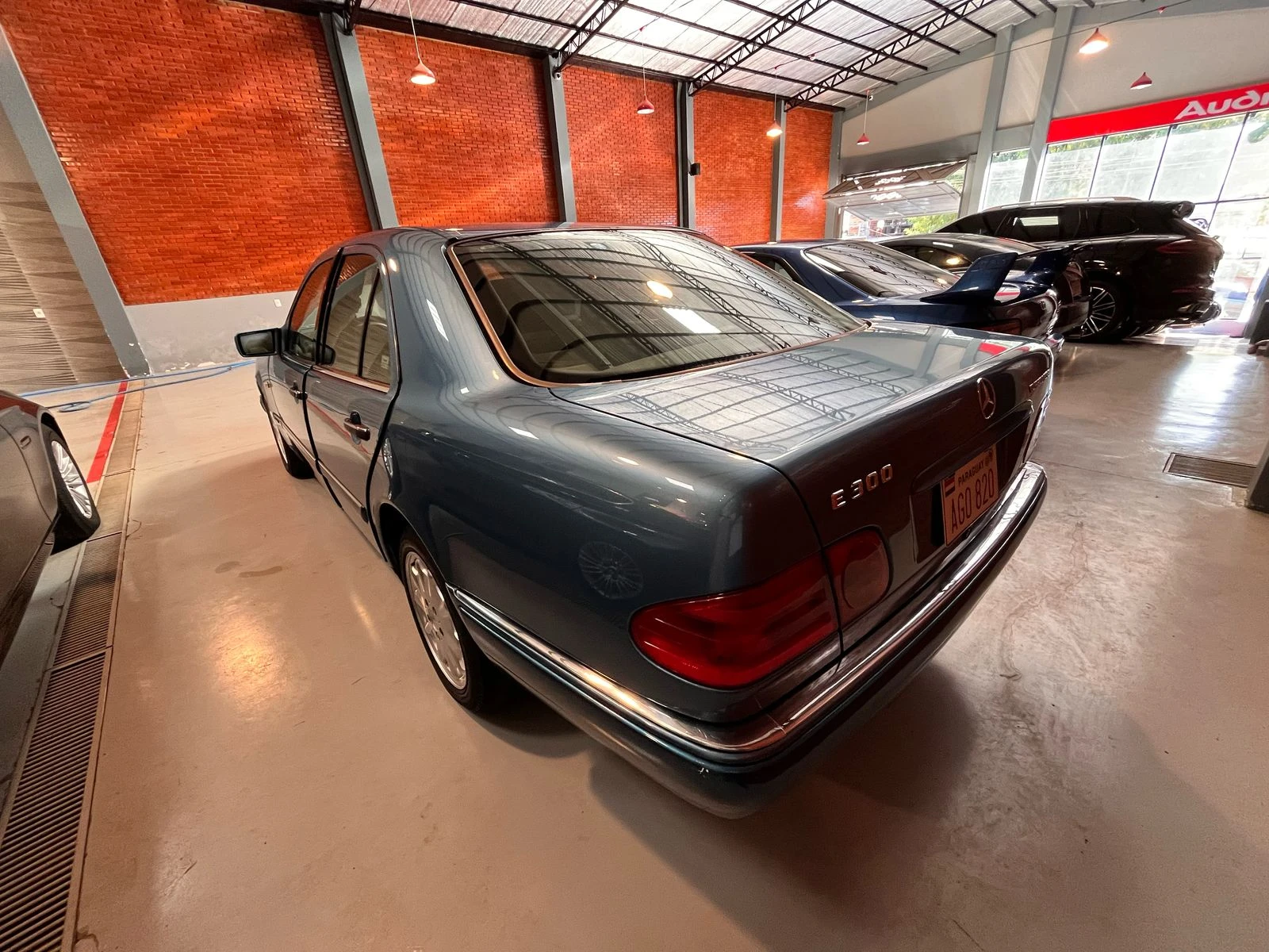 mercedes-benz-e300-turbo-diesel-1998-elegancia-clasica
