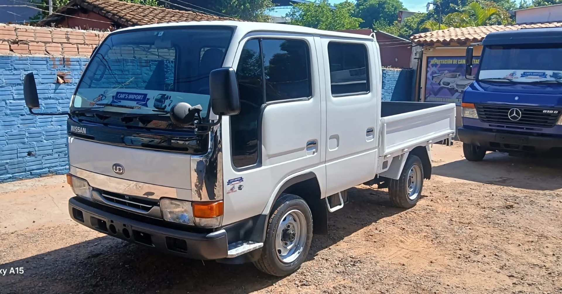 NISSAN CONDOR 1999