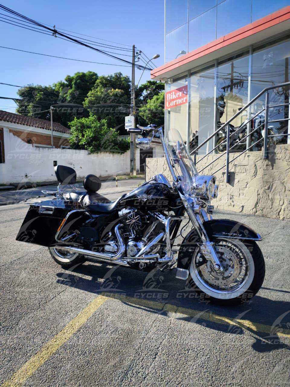HARLEY DAVIDSON ROAD KING 2012