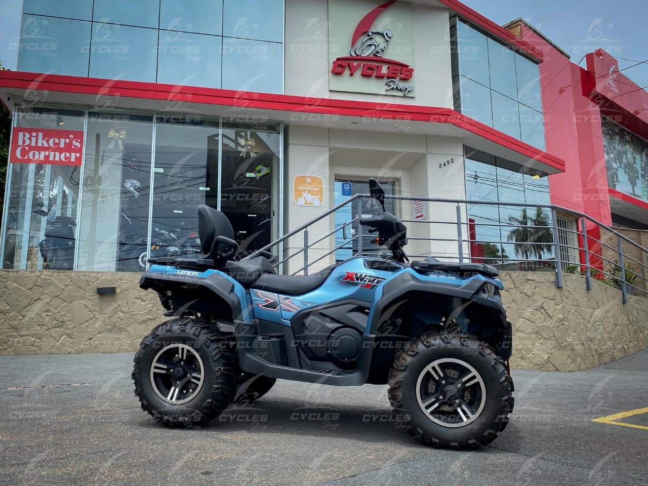 LONCIN XWOLF 700 2025