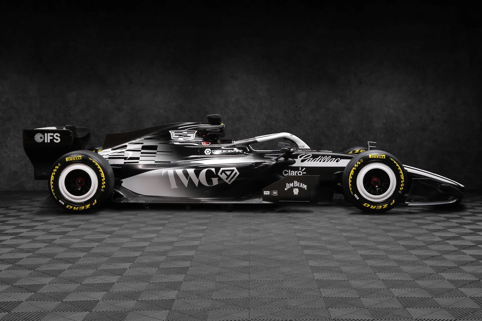 Cadillac (F1 Authentics) F1 Team MAC-26 Show Car (Edición Limitada 1 de 10) 2026