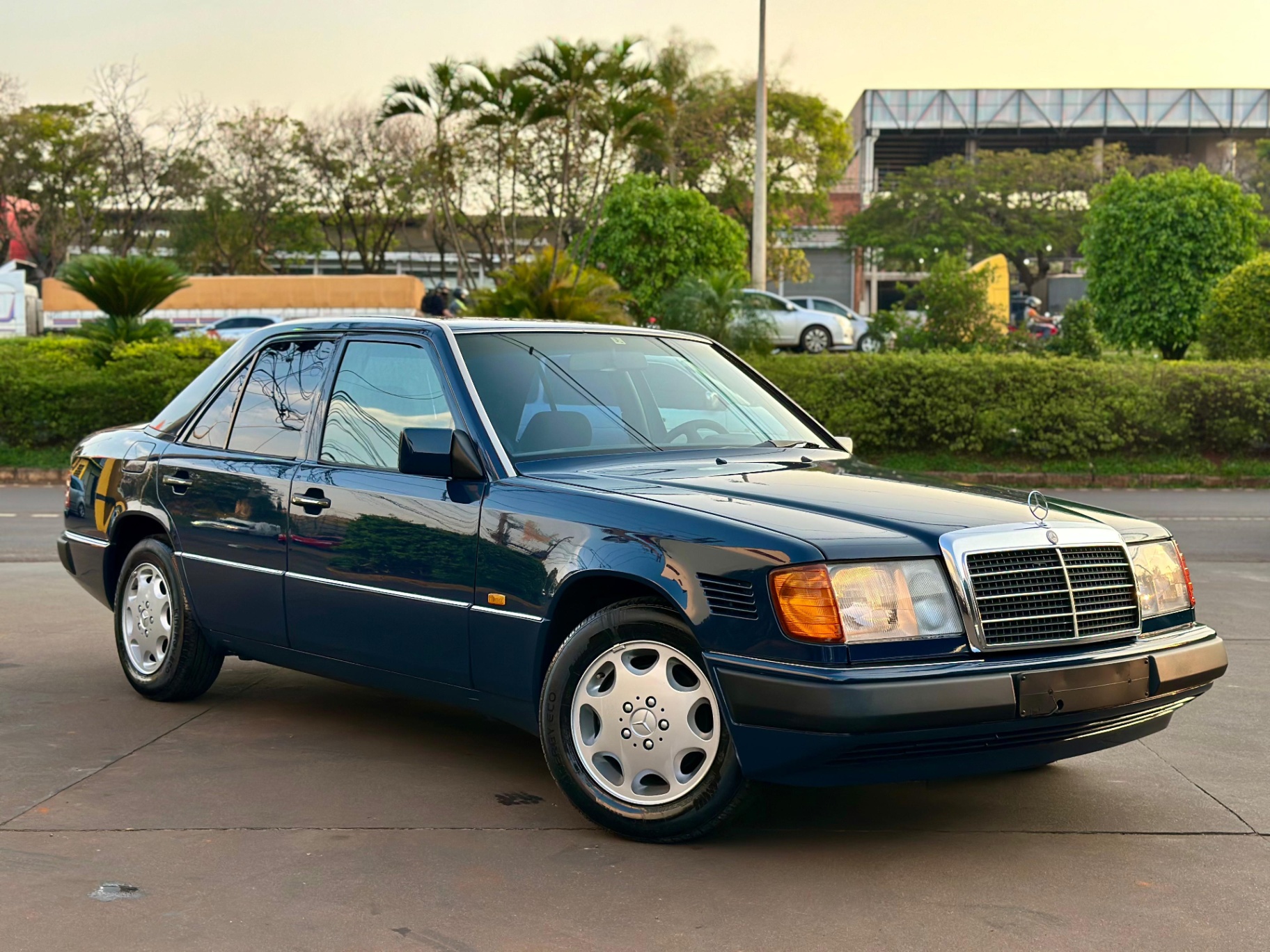 MERCEDES BENZ 300D TURBO DIESEL 1992