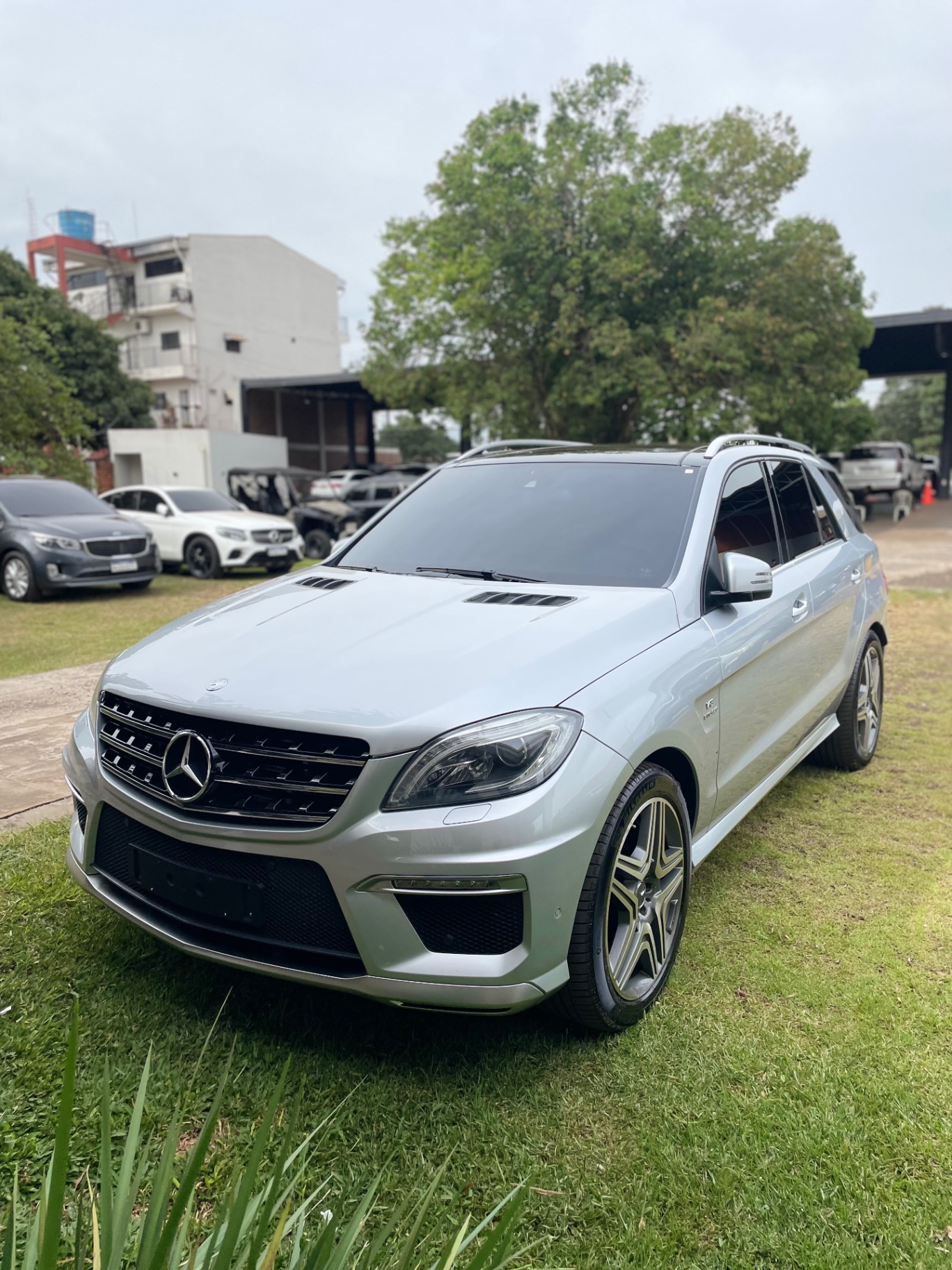 Mercedes Benz No 63 2013