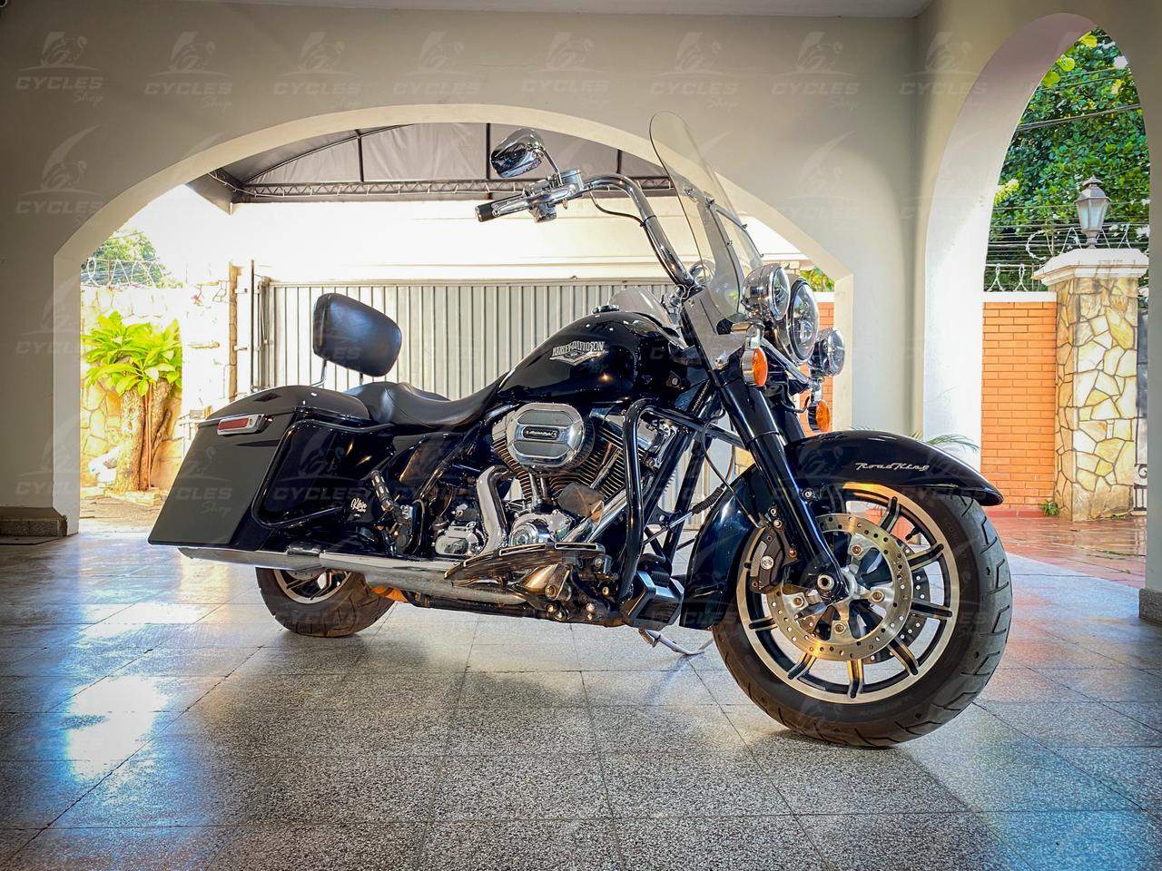 HARLEY DAVIDSON ROAD KING 2014