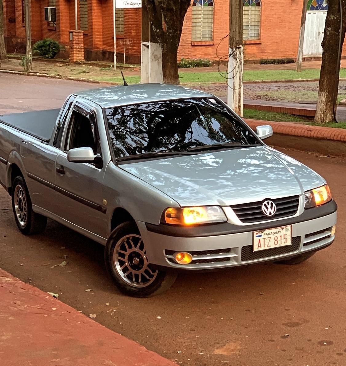 VOLKSWAGEN SAVEIRO 2025