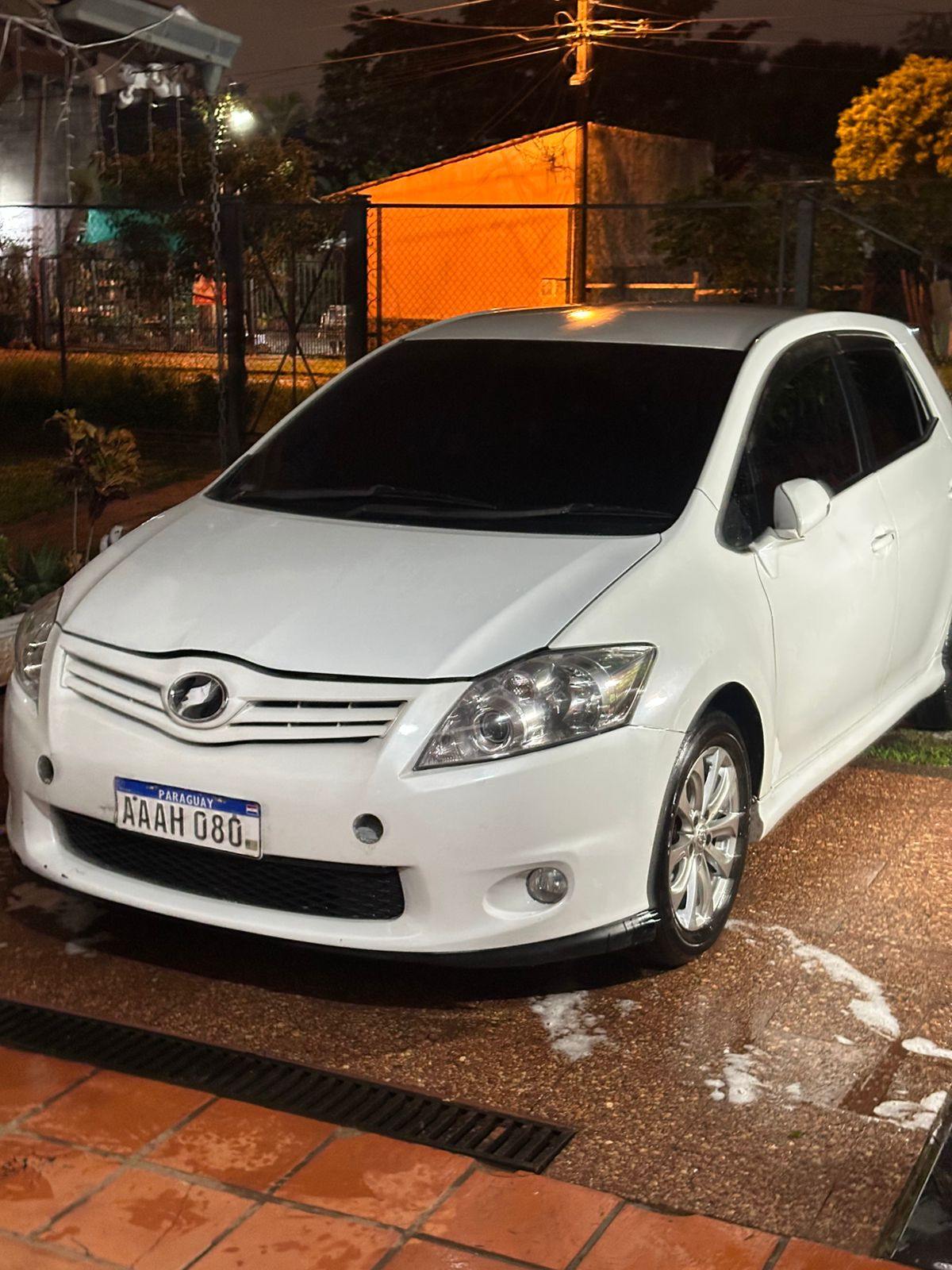 Toyota Auris 2010