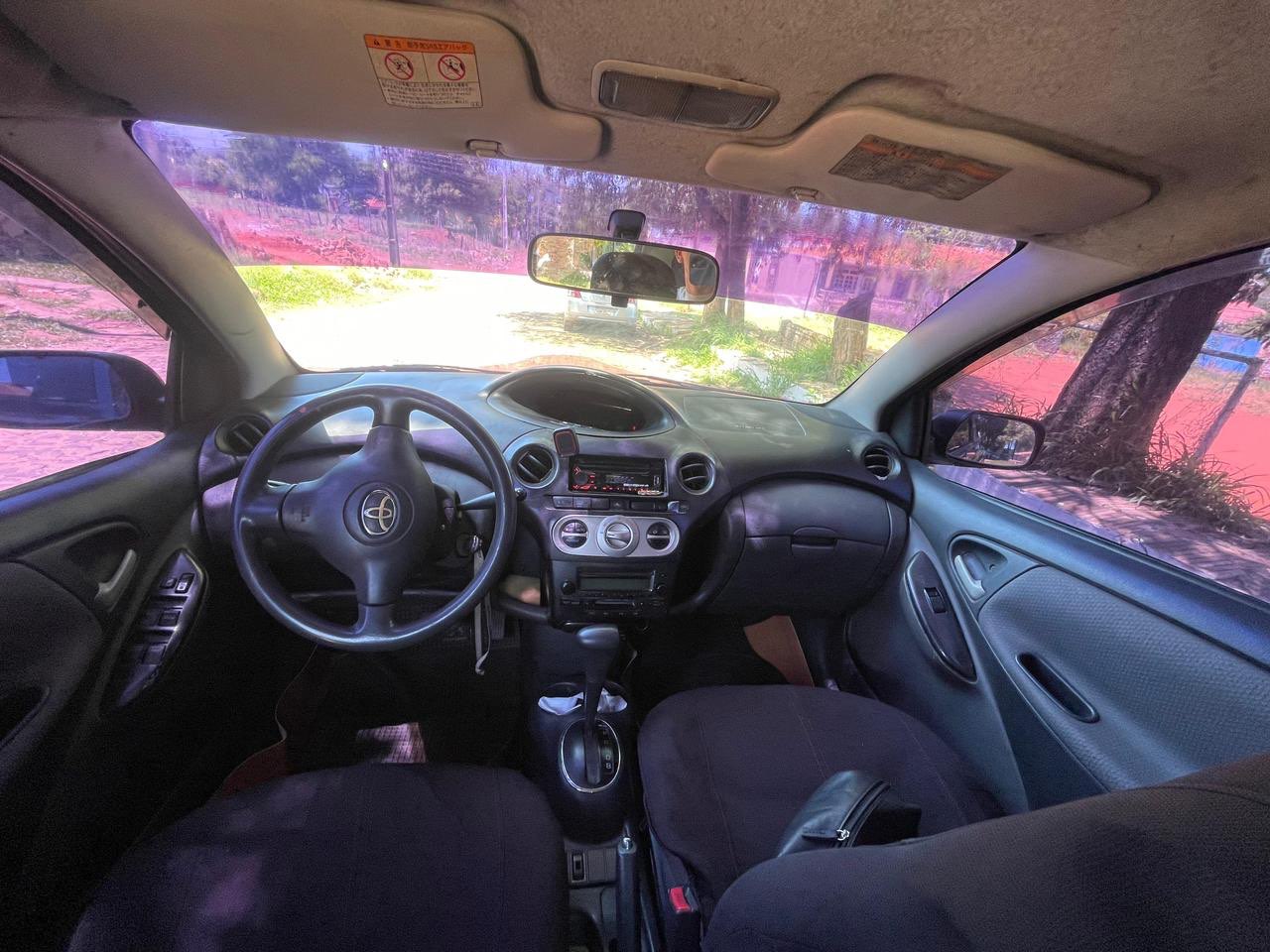 Toyota Vizt 2004