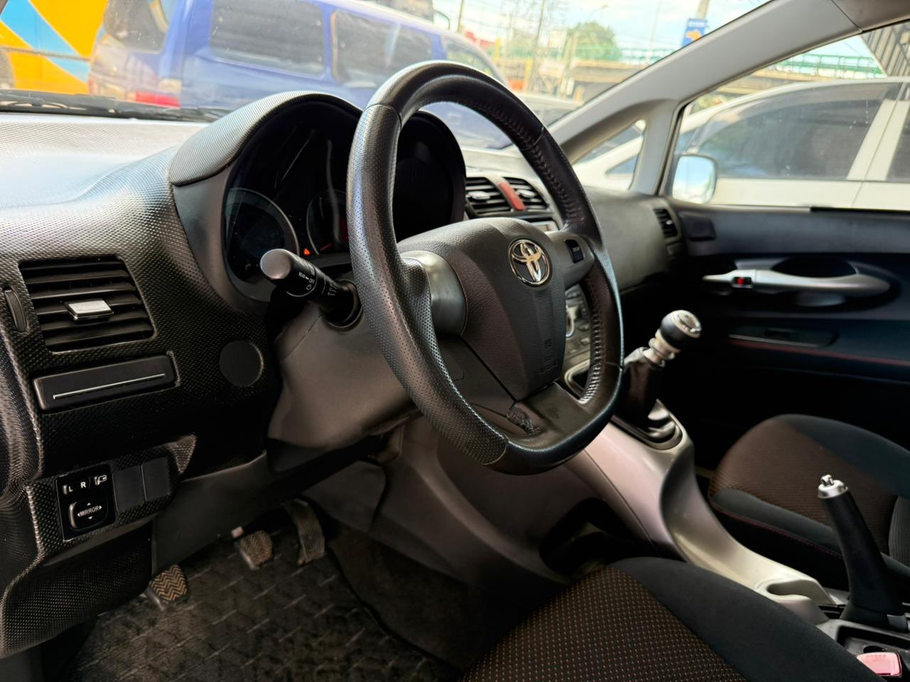 Toyota Auris 2010